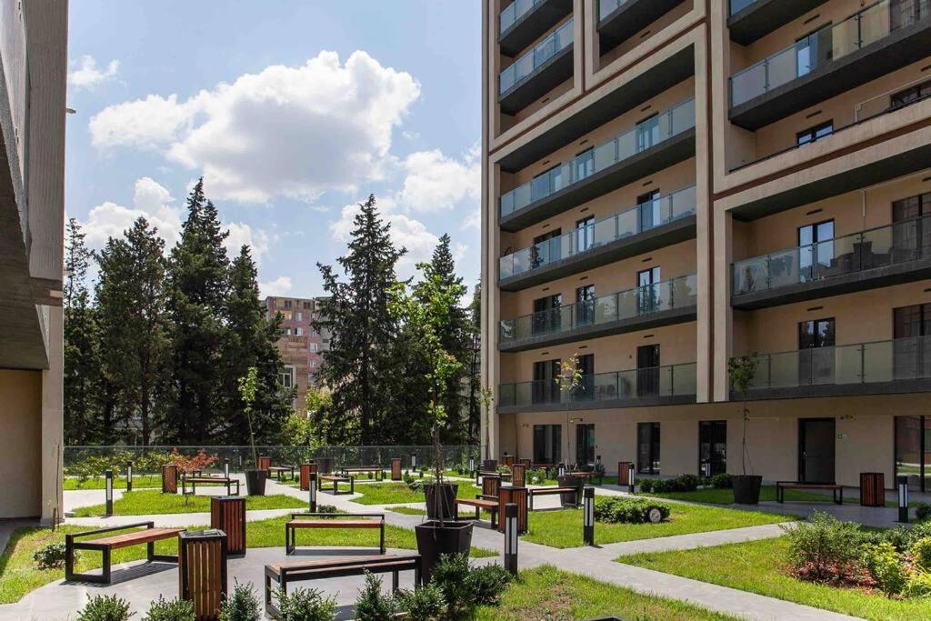 Gg Home - Cozy 1 Bedroom Apartment On Kazbegi Avenue 15 Тбилиси Экстерьер фото