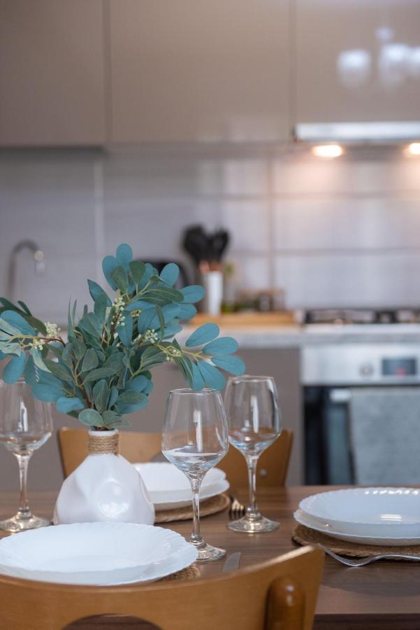 Gg Home - Cozy 1 Bedroom Apartment On Kazbegi Avenue 15 Тбилиси Экстерьер фото